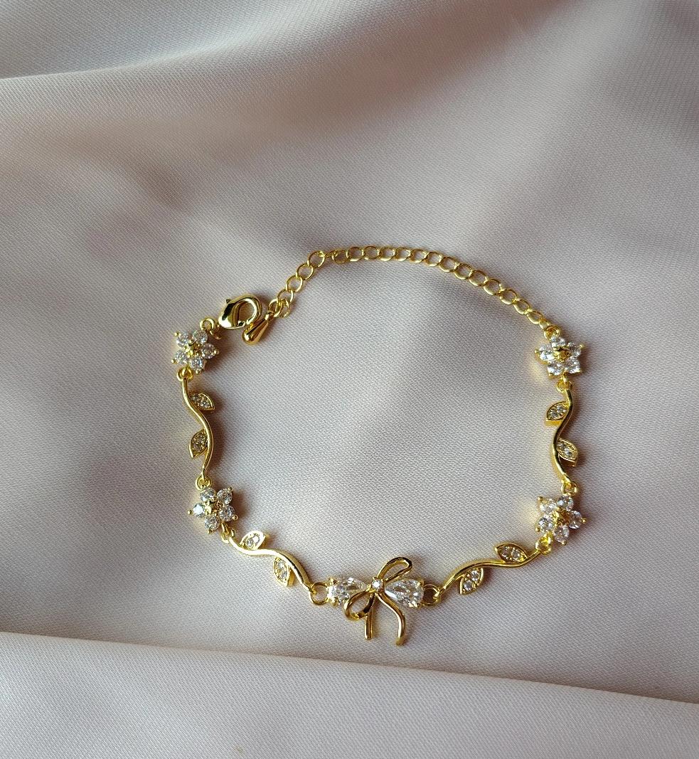 Ivory Bloom Bow Bracelet