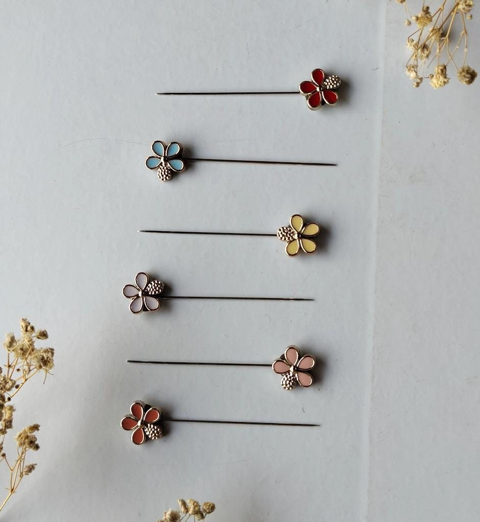 Hijab pins - Daisy