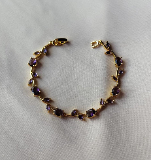 Tangled Dream Tulip Bracelet