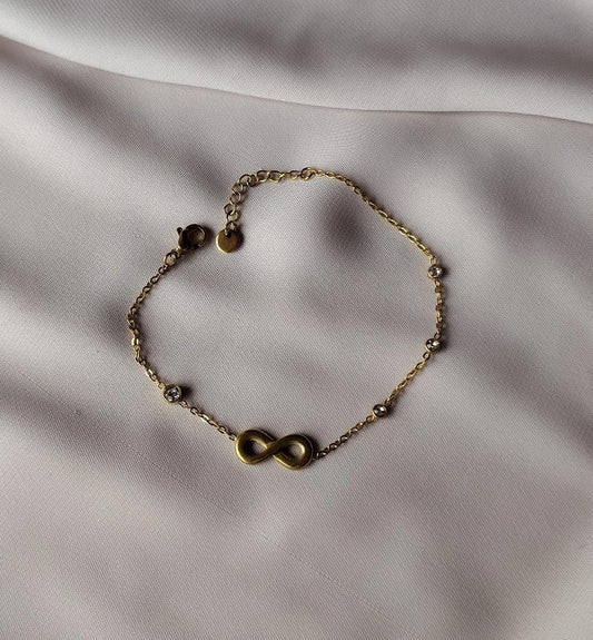 Infinite Glow Beaded Bracelet