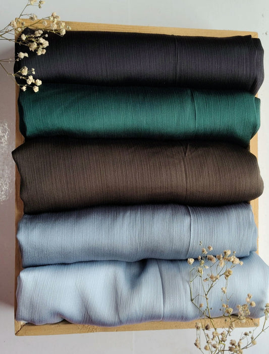 Muna satin hijabs