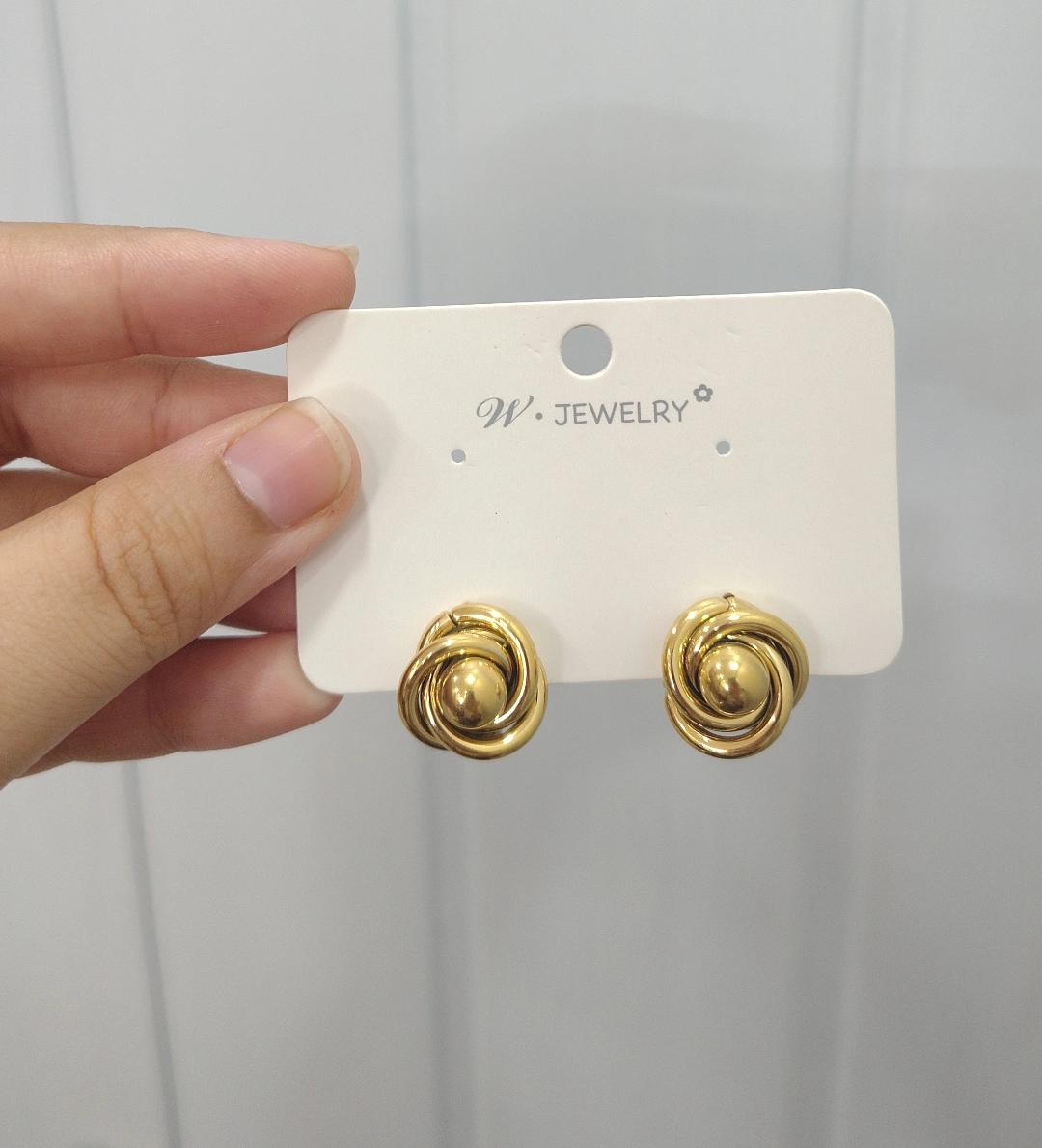 Anti tarnish earrings