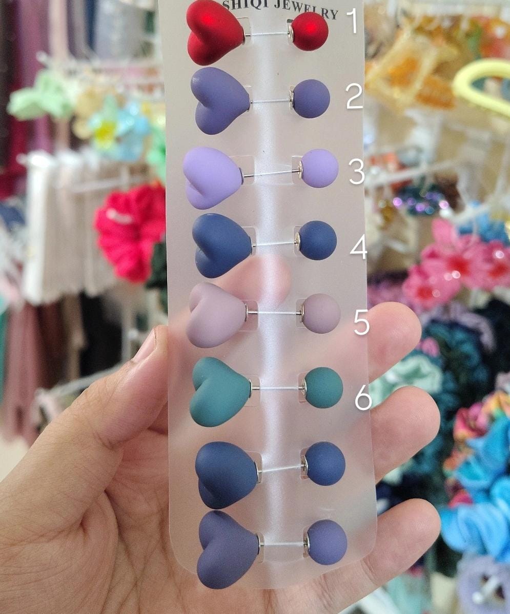 Matte heart hijab pin