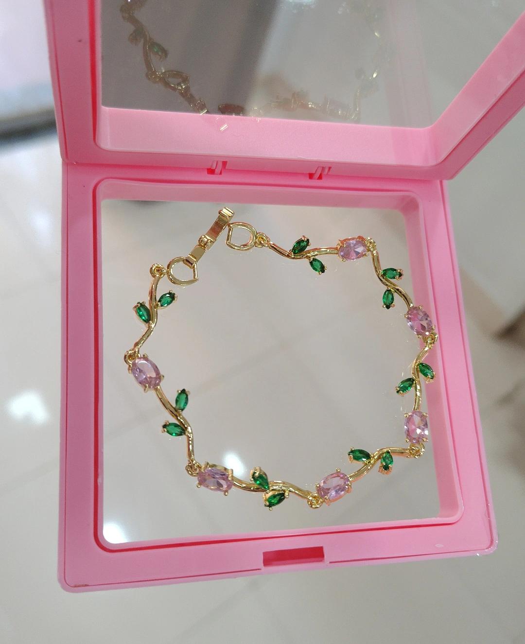 Mulan Tulip bracelet