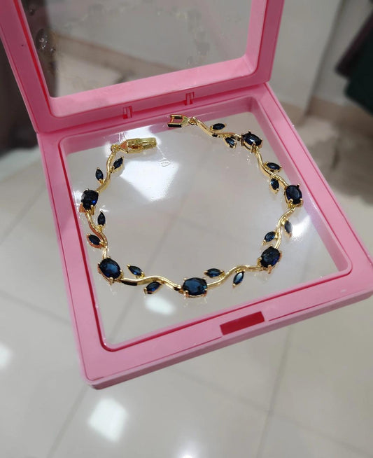 Cinderella Tulip bracelet