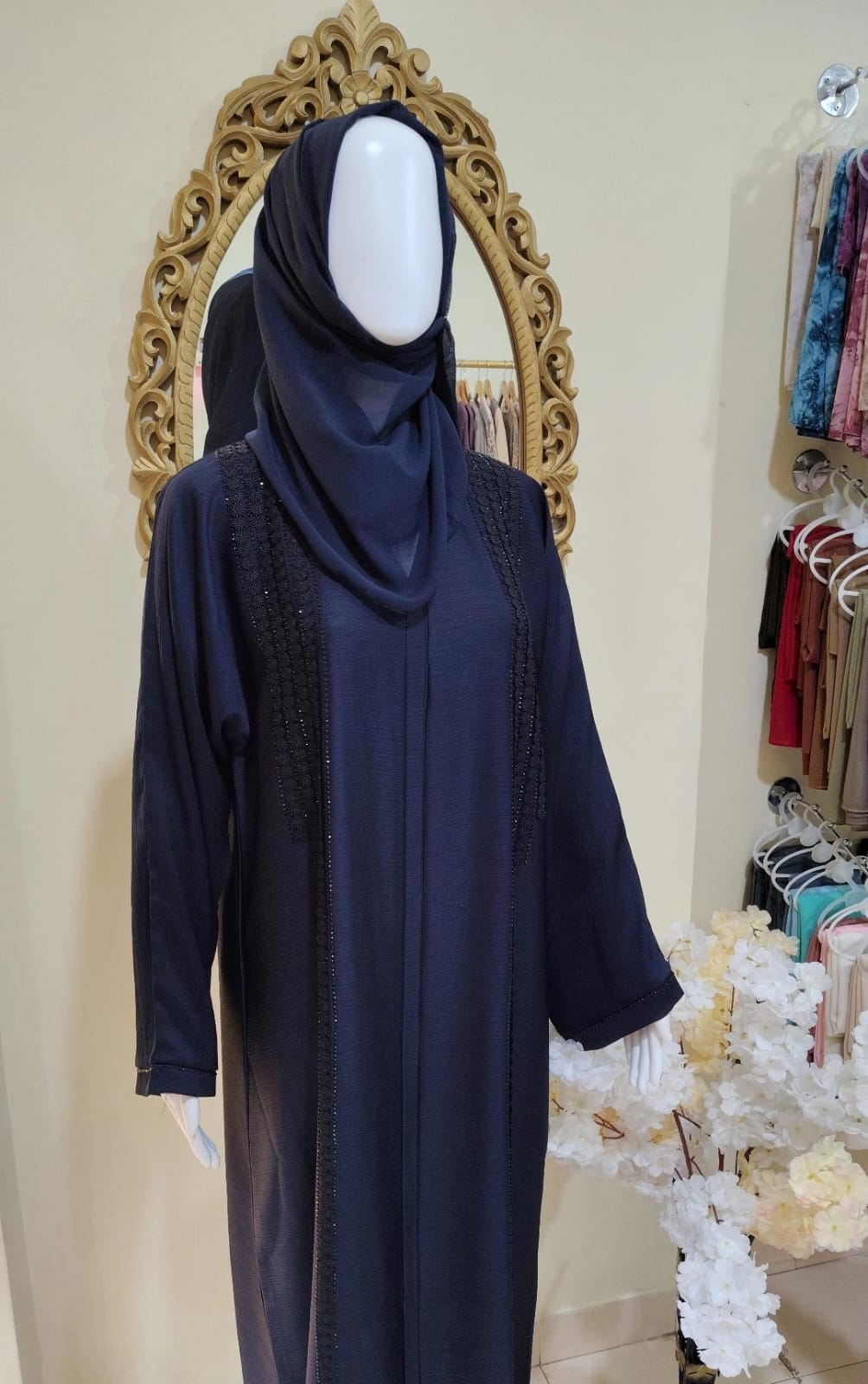 NAJM Abaya
